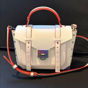 Michael Kors Manhattan Medium Contrast-Trim Leather Satchel